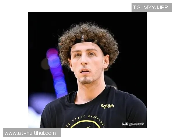 勇士这群配角太神经刀了！波斯特又铁，穆迪无防守，波杰突然觉醒