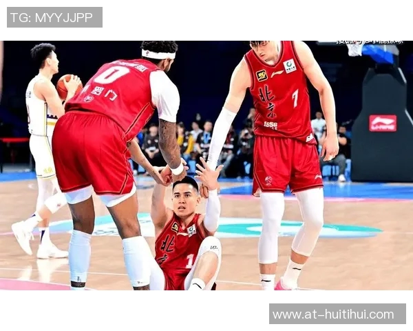 京城德比：防守为王，首钢末节爆发保卫主场荣耀